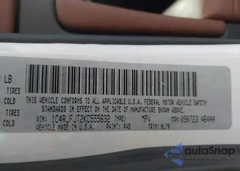 2019 Jeep Grand Cherokee Summit 4X4 z USA, uszkodzony, nr VIN 1C4RJFJT2KC555632